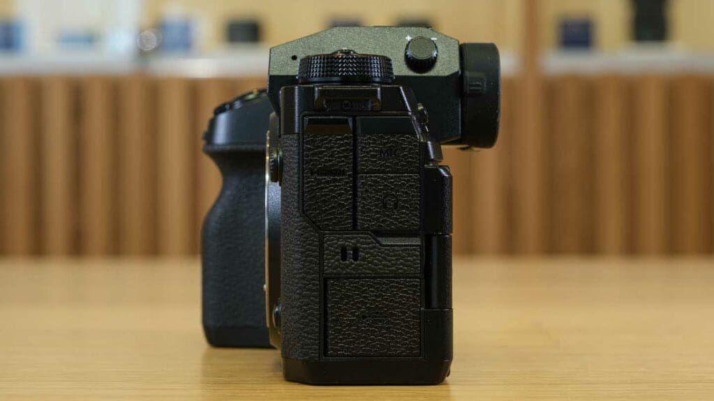 Fujifilm X-H2S review