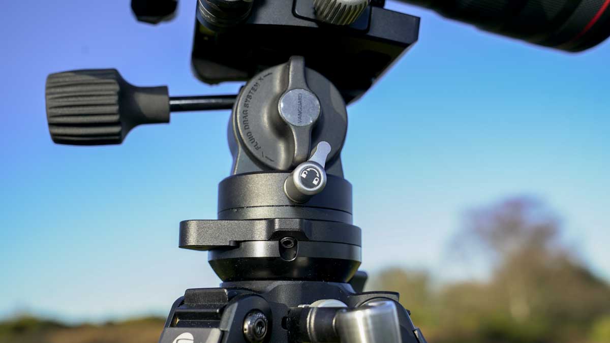 Vanguard Alta Pro 3VL 303CV 18 Tripod